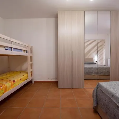Avola Beach Appartment דירה *