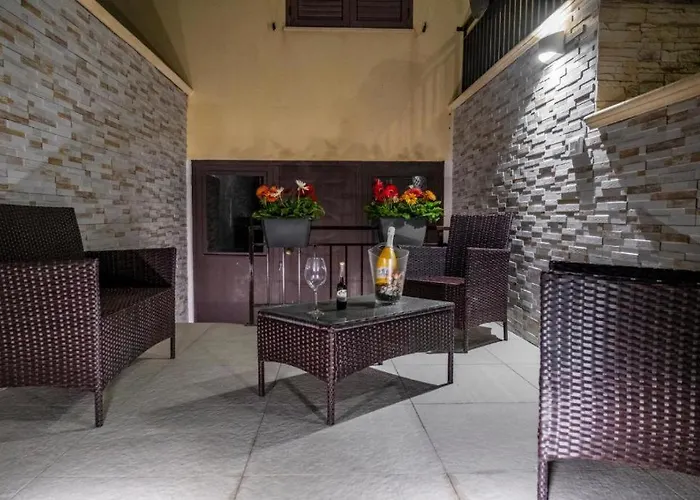 Avola Beach Appartment אבולה