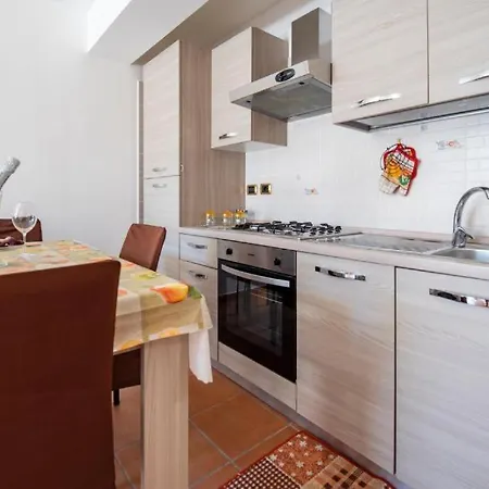 Avola Beach Appartment أفولا